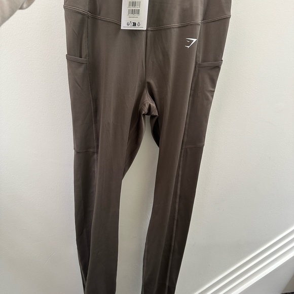 POCKET LEGGINGS - Picture 2 of 8